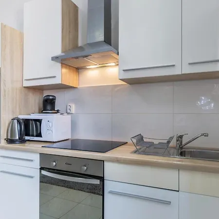 Comfrot One Bedroom With Sea View Apartamento *